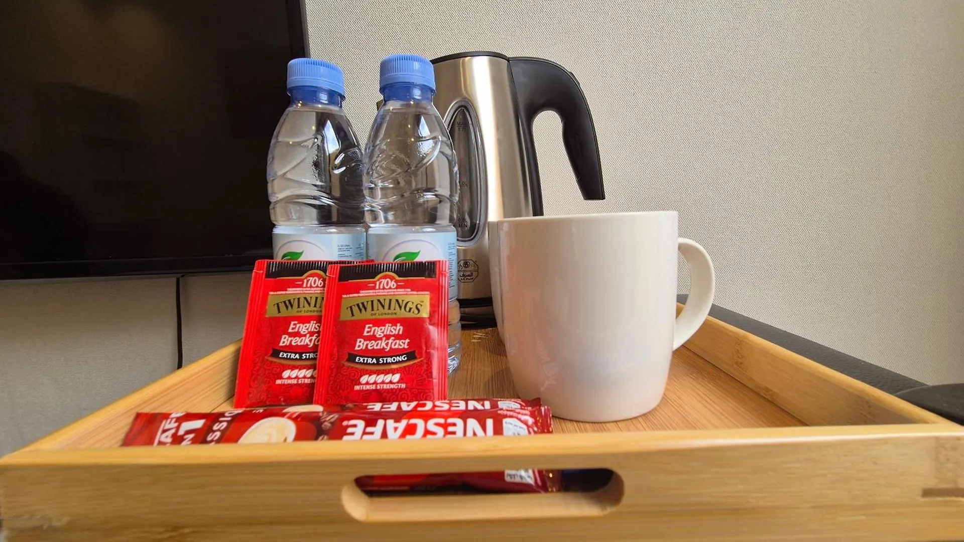 アパート Stylish Studio Perfectly Situated In Qurtobah リヤード